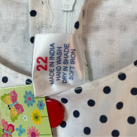 NWT Beautiful 2/3 Year Old Girls Floral Polka Dots Dress in Red, Blue and White - Picture 8 of 16